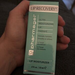 🆕 Lip Recovery Ultra Moisturizing Lip Moisturizer